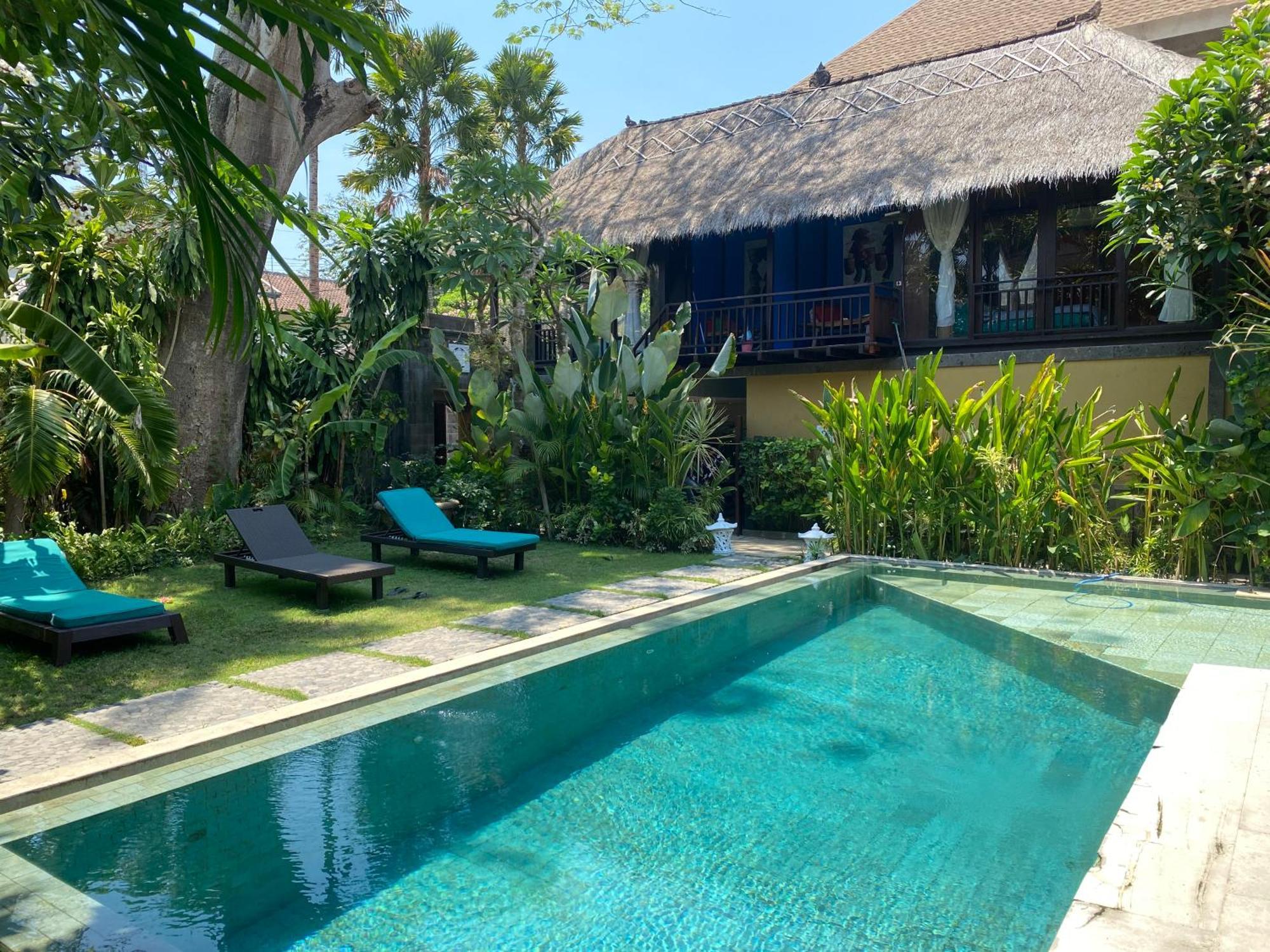 Little Tree House Hotel Sanur  Exterior photo